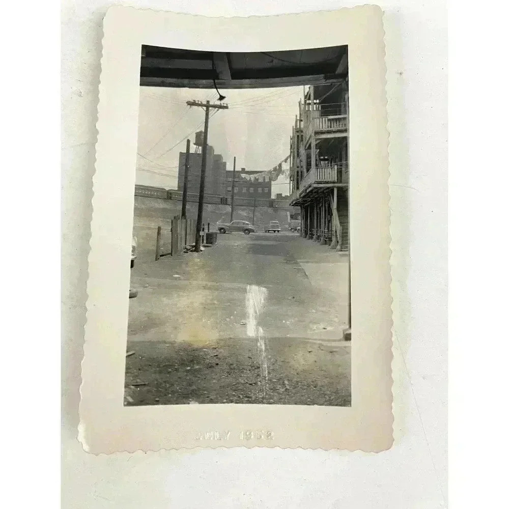 VTG Alleyway‎ Car Chicago City 1952 Photograph Productions MCM 5"x3.5" B&W